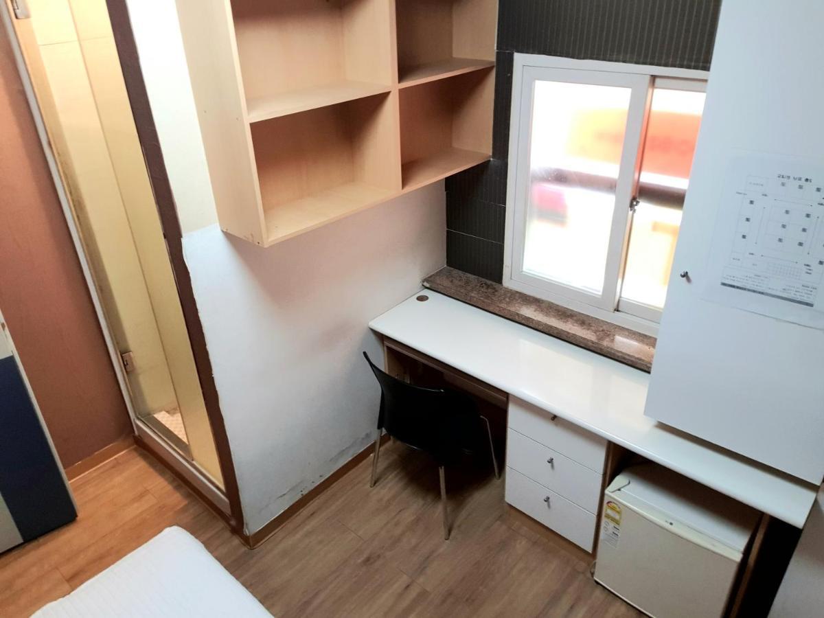E Livingtel Hotel Seoul Eksteriør billede